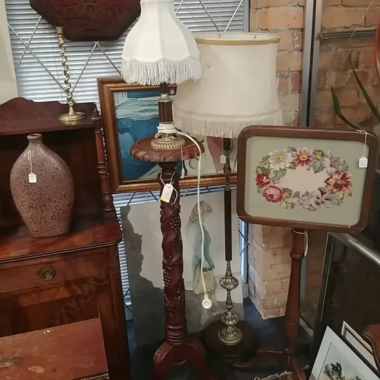 2 VINTAGE WOOD & GILT LAMPS, 1 STANDING, 1 TABLE