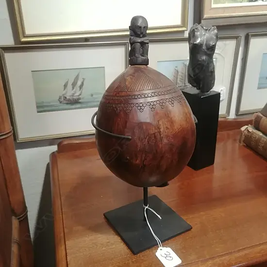 TROPICAL PALM NUT W/ FIGURAL FINIAL
