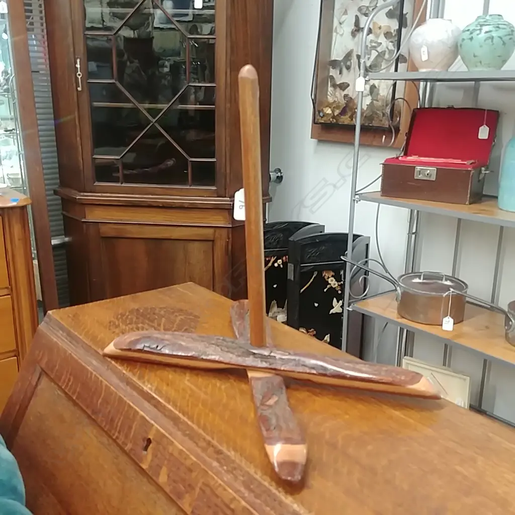 WOODEN RUSTIC STAND Image 1++