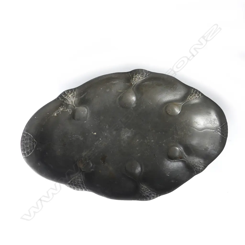 A Kayserzinn pewter bowl Image 1++