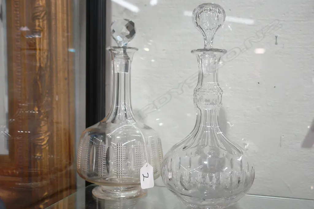 2 DECANTERS Image 1++
