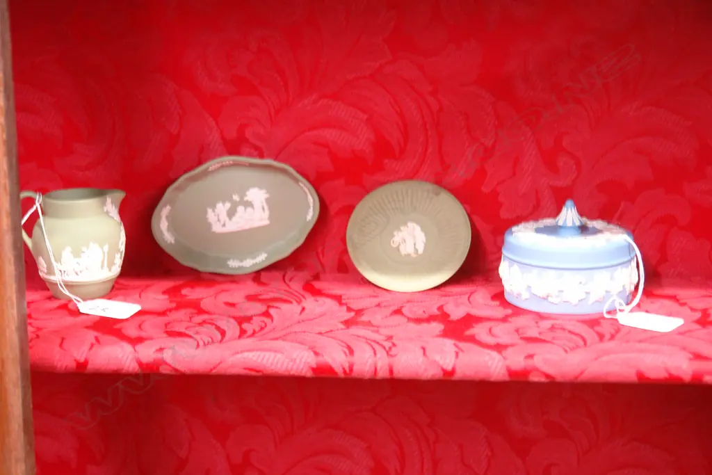 W/WOOD SAGE DISH JUG +BOX Image 1++