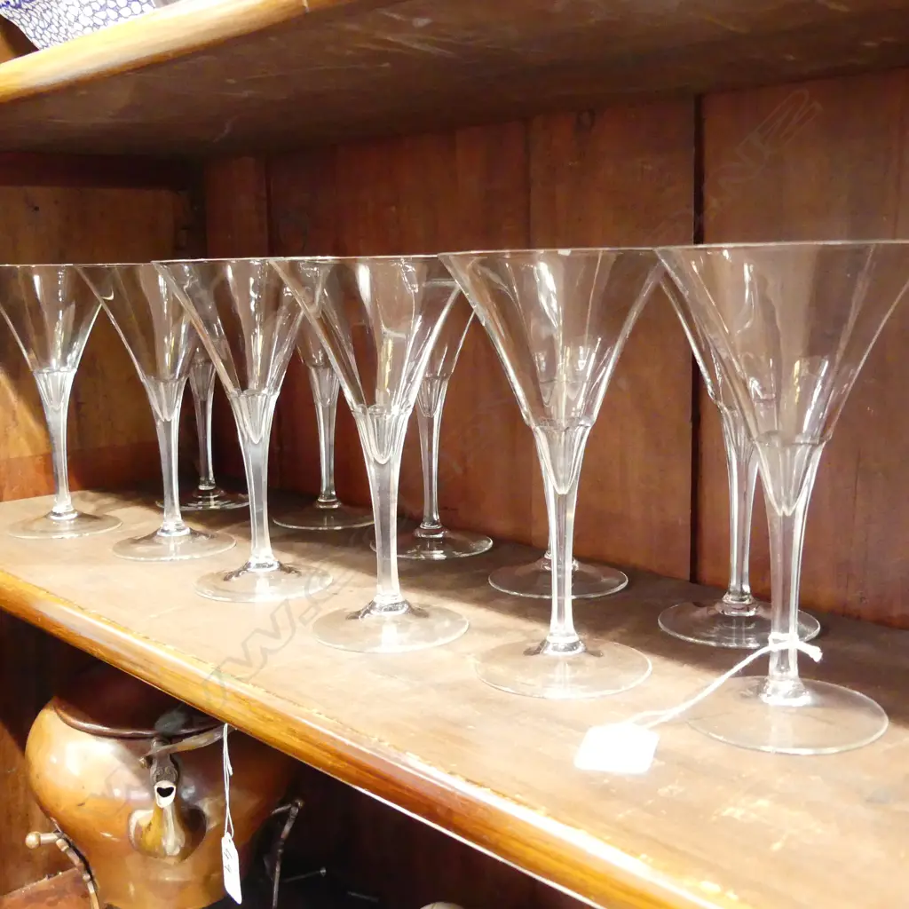 11 STEMMED CHAMPAGNE GLASSES Image 1++