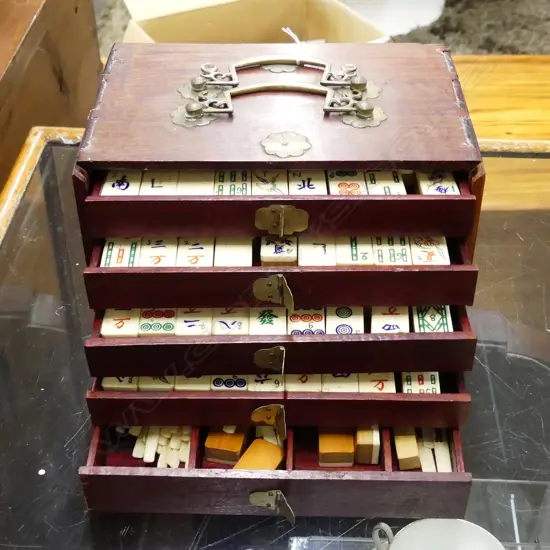 MAH JONG SET