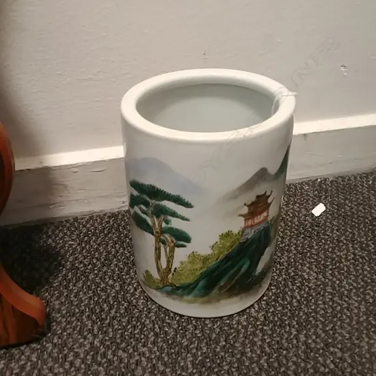 20thC CHINESE BRUSH POT PORCELAIN