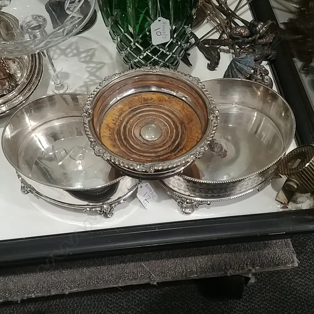 2 UNUSUAL EPNS WINE & DISH RINGS PLUS 1 Image 1++