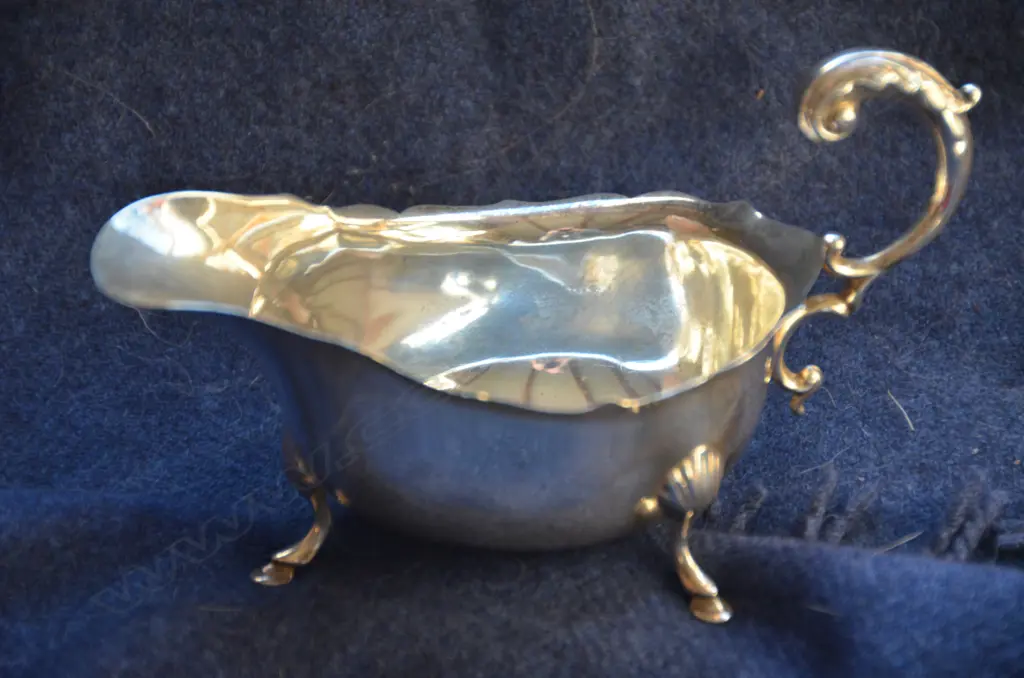 GEO III STYLE SILVER SAUCEBOAT 1927 Image 1++