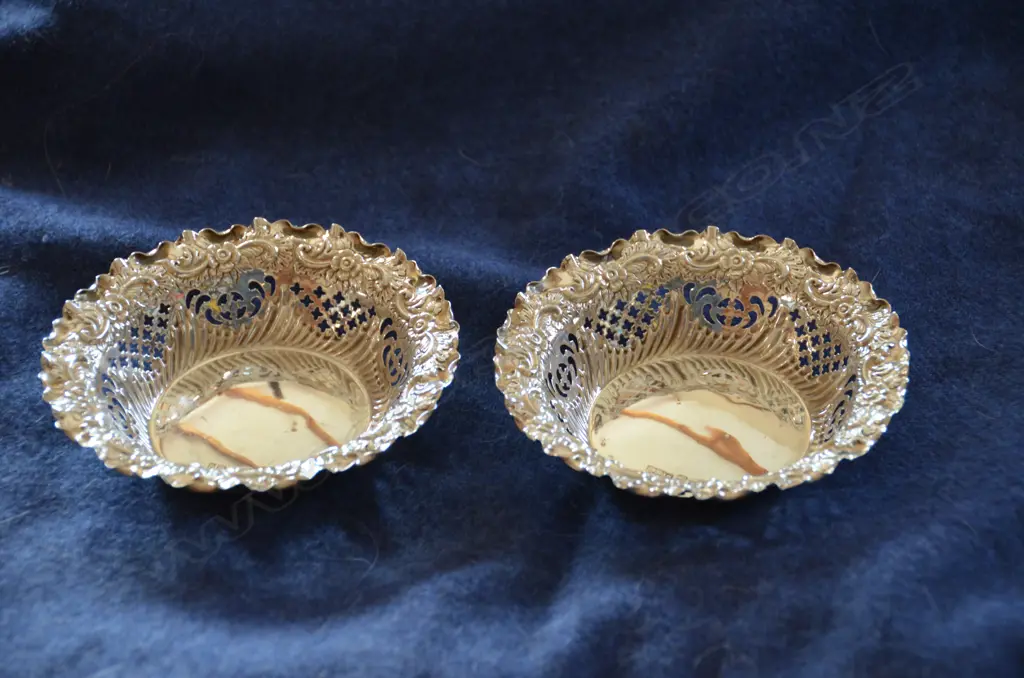 PR LATE VICT. SILVER SWEETMEAT DISHES Image 1++