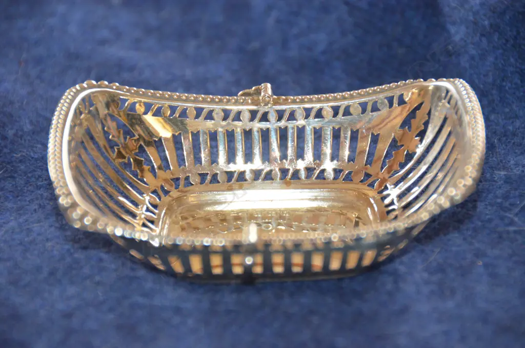 SILVER BON-BON DISH 1912 Image 1++