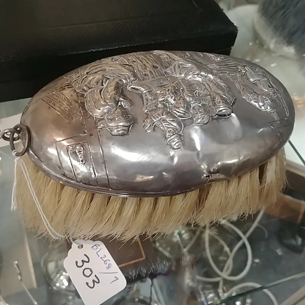 DUTCH SILVER CLOTHES BRUSH Image 1++
