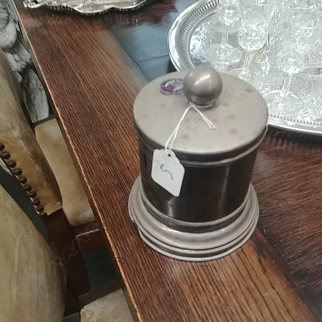 SILVER PLATE LIDDED SHIPPING HUMIDOR Image 1++