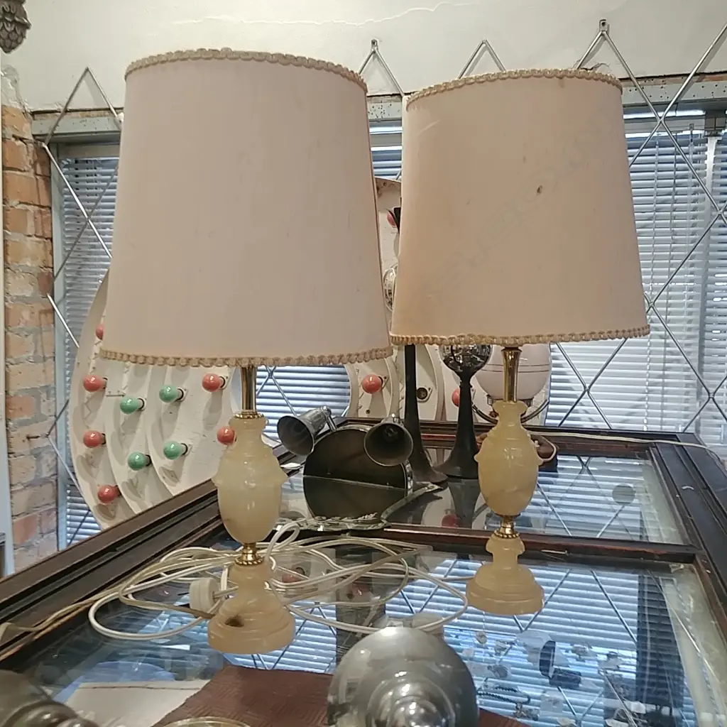PAIR ALABASTER TABLE LAMPS Image 1++