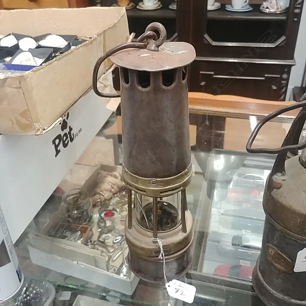 ANTIQUE MINERS LAMP C1900 Image 1++