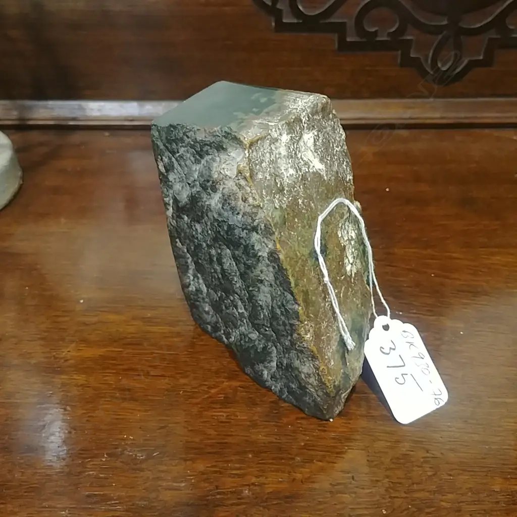 (16725) NZ GREENSTONE POLISHED BLOCK Image 1++