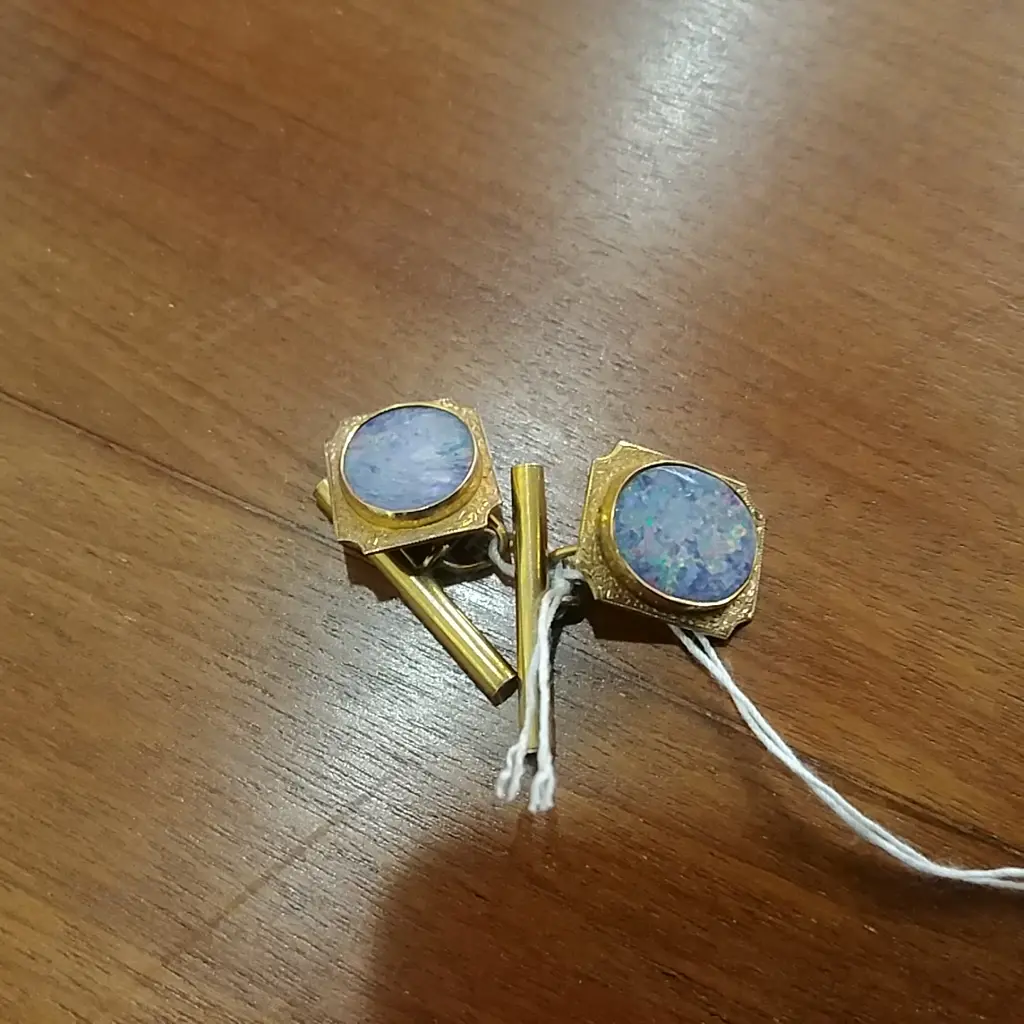 PR 9CT YELLOW GOLD OPAL DUBLET CUFFLINKS Image 1++