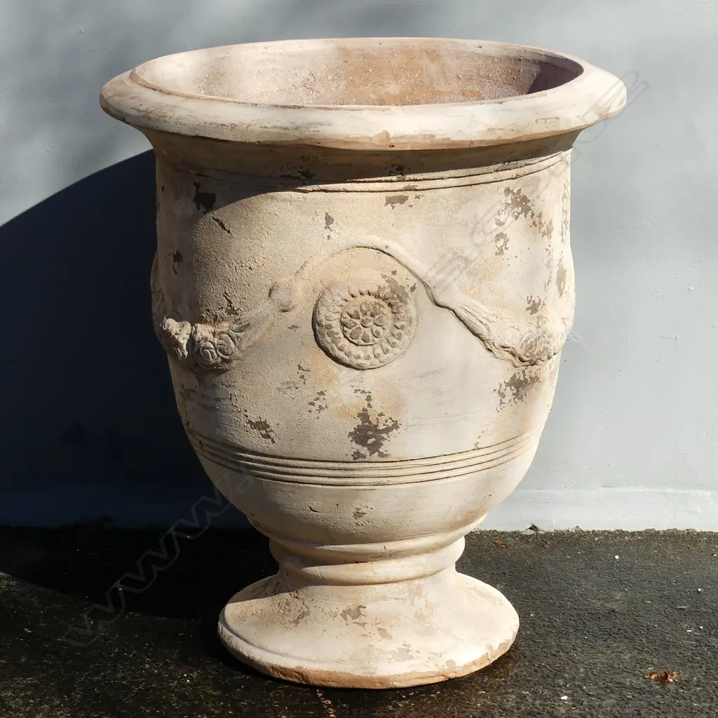 MATT GLAZE POTTERY GARDEN PEDESTAL URN Image 1++