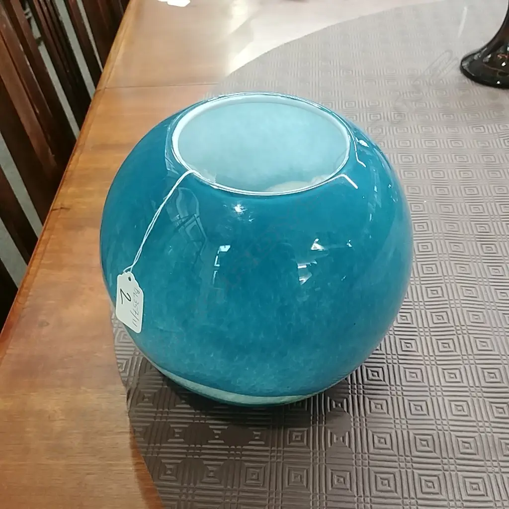 BLUE GLASS VASE Image 1++