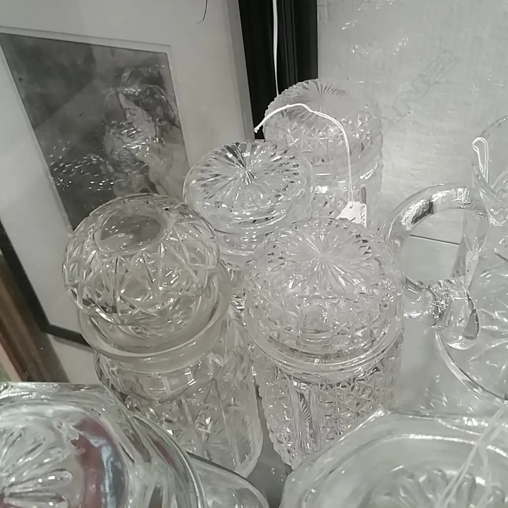 4 PICKLE JARS Image 1++