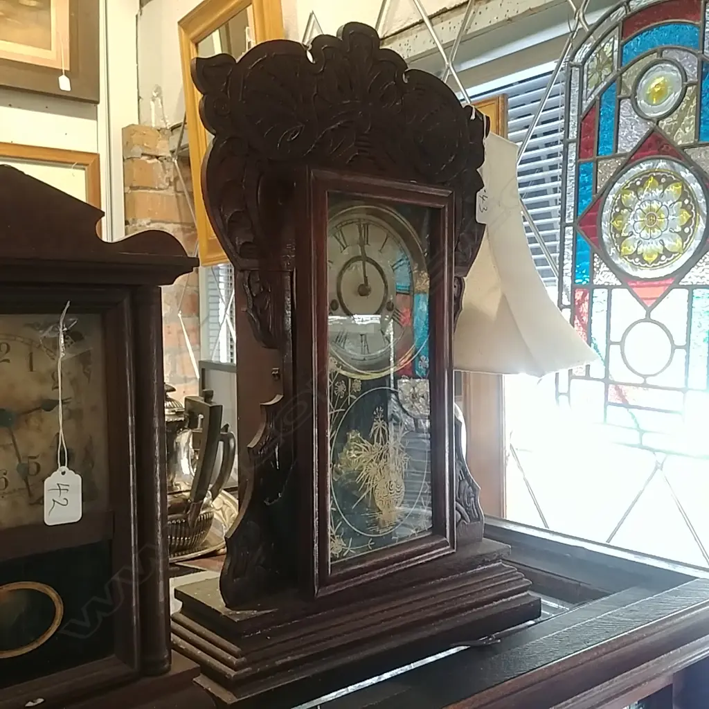 GINGERBREAD CLOCK Image 1++