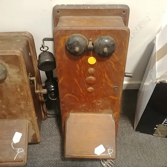 WALL PHONE