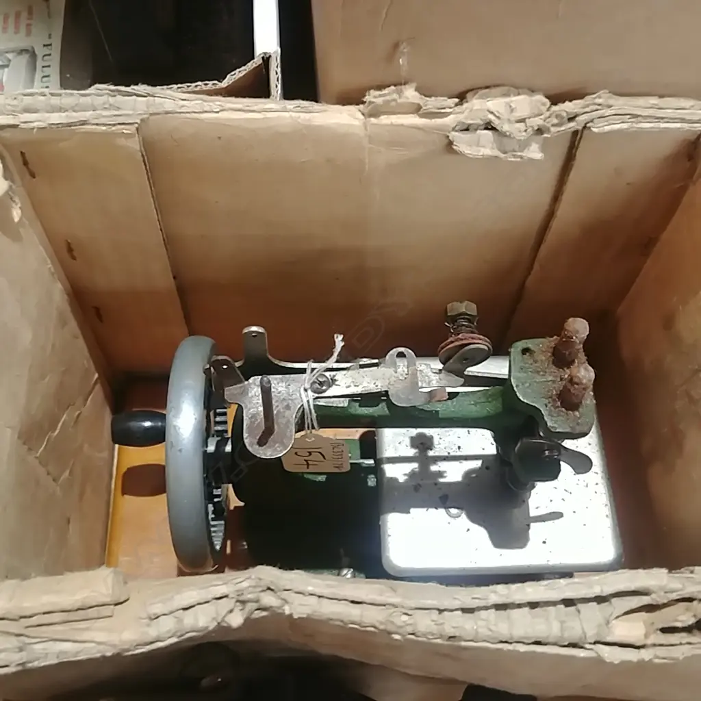 BOXED BABY SEWING MACHINE Image 1++