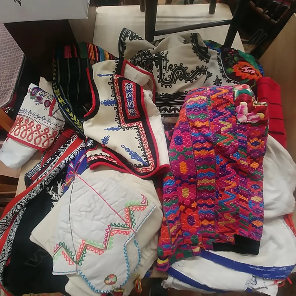 LARGE LOT OF SOUTH AMERICAN CLOTHES AND FABRICS Image 1++