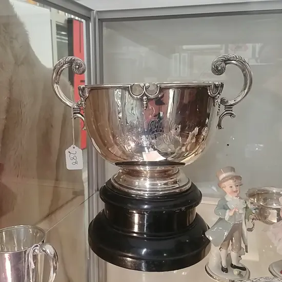 An Edwardian Irish silver trophy rose bowl