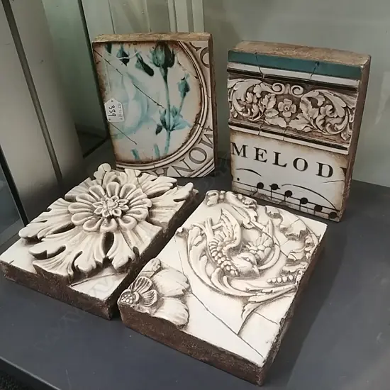 4 WALL TILES