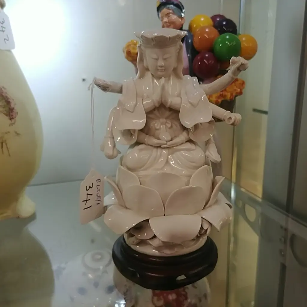 BLANC DE CHINE GODDESS Image 1++