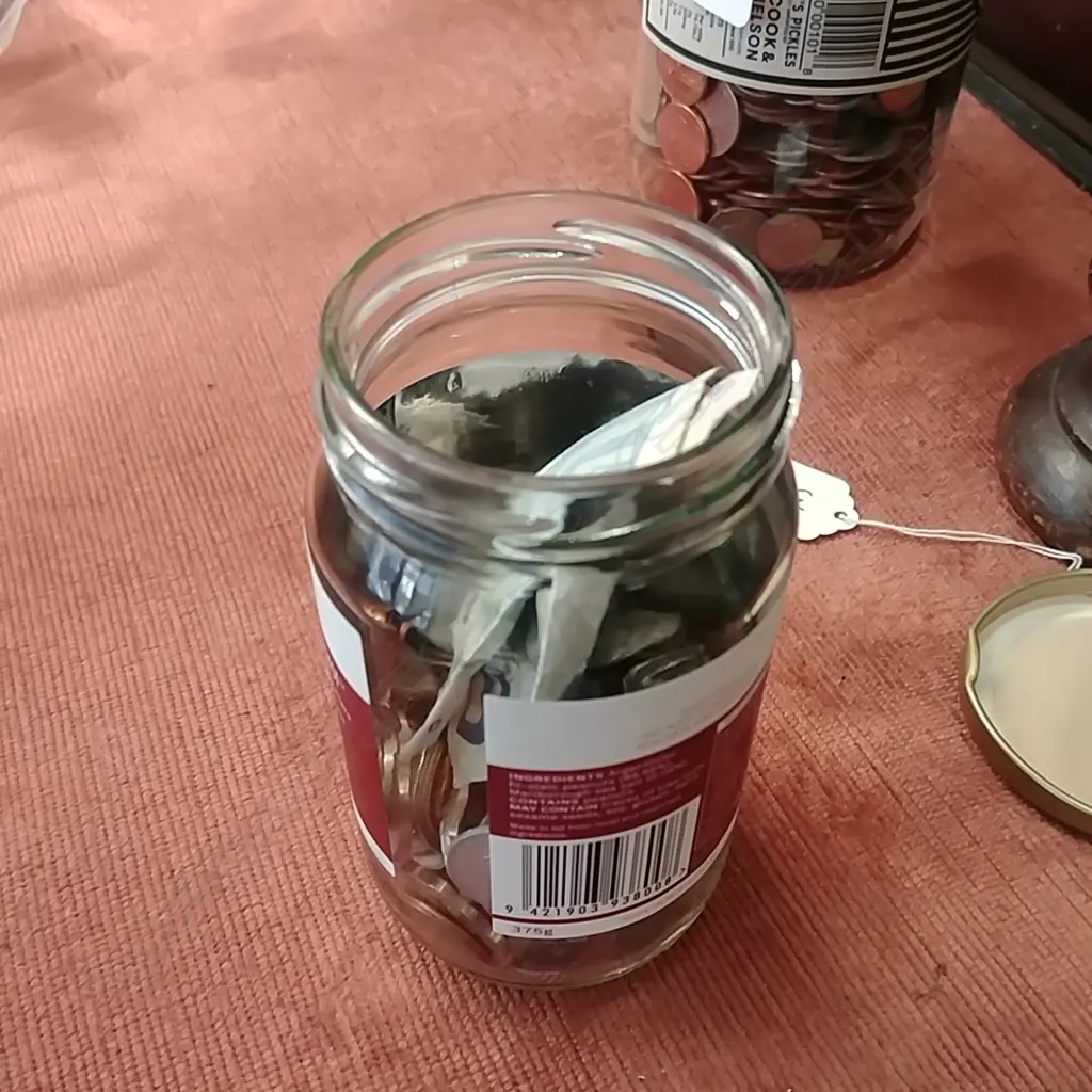 JAR OF ASST WORLD COINS Image 1++