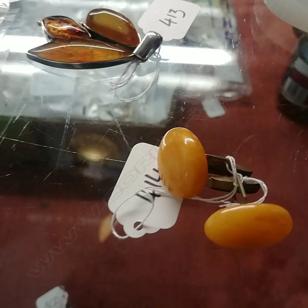 BUTTERSCOTCH AMBER & SILVER PR CUFFLINKS Image 1++