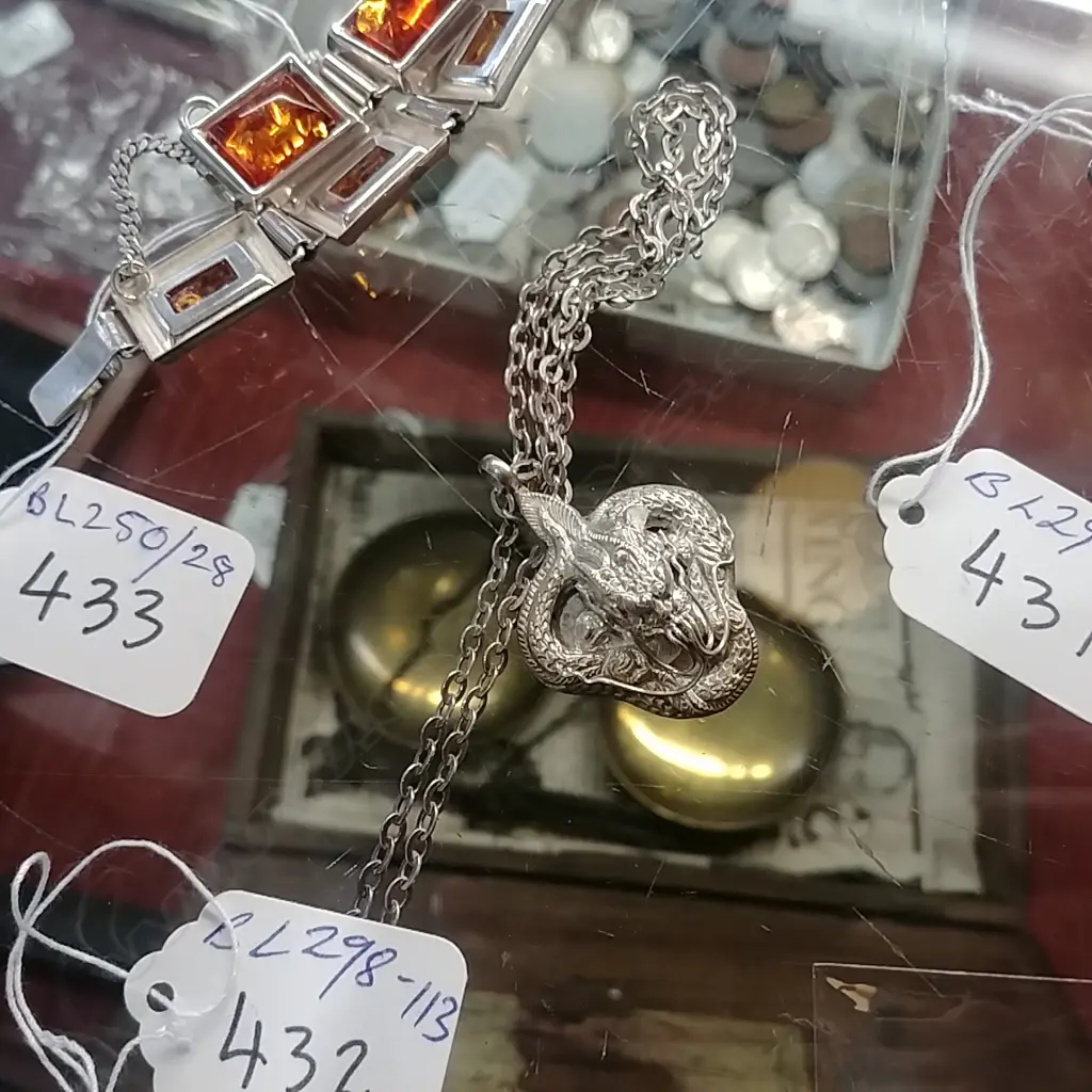 CHINESE SILVER DRAGON PENDANT ON CHAIN Image 1++