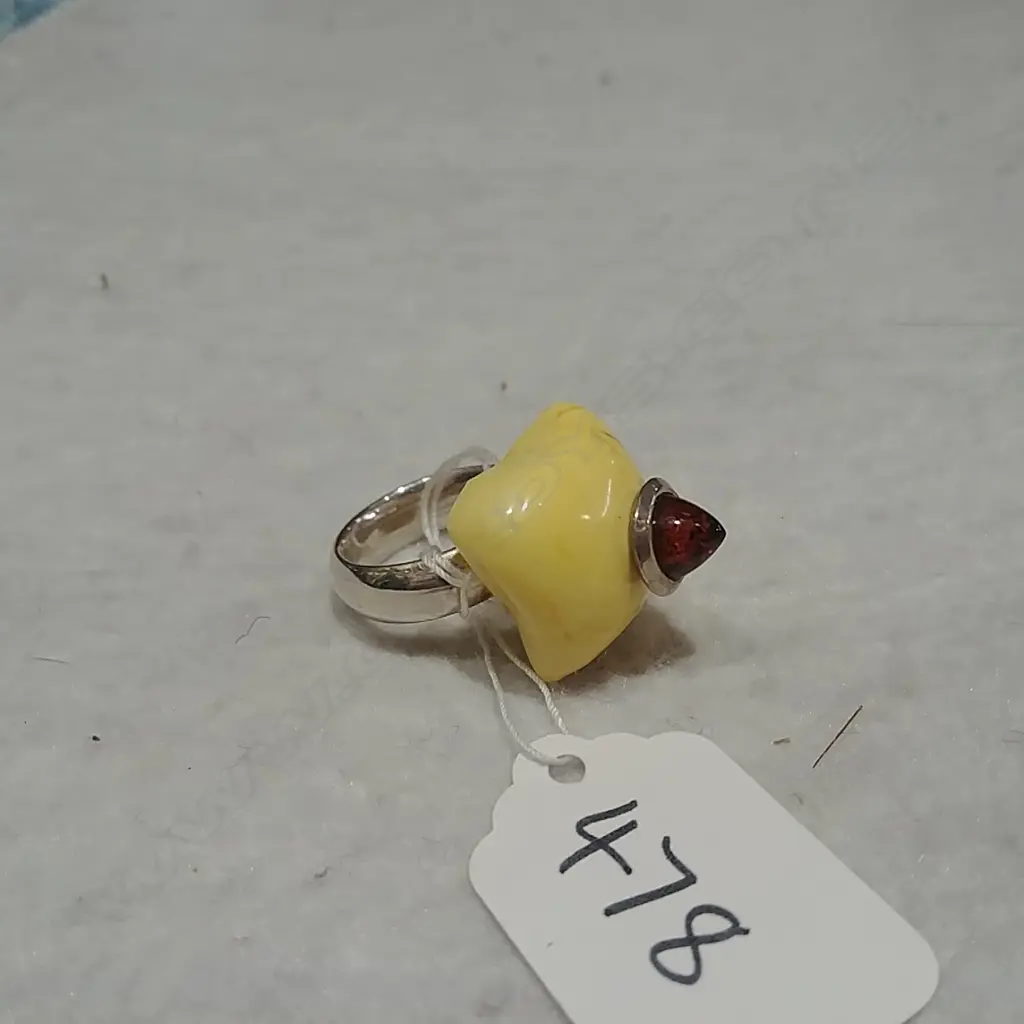AMBER & SILVER RING Image 1++