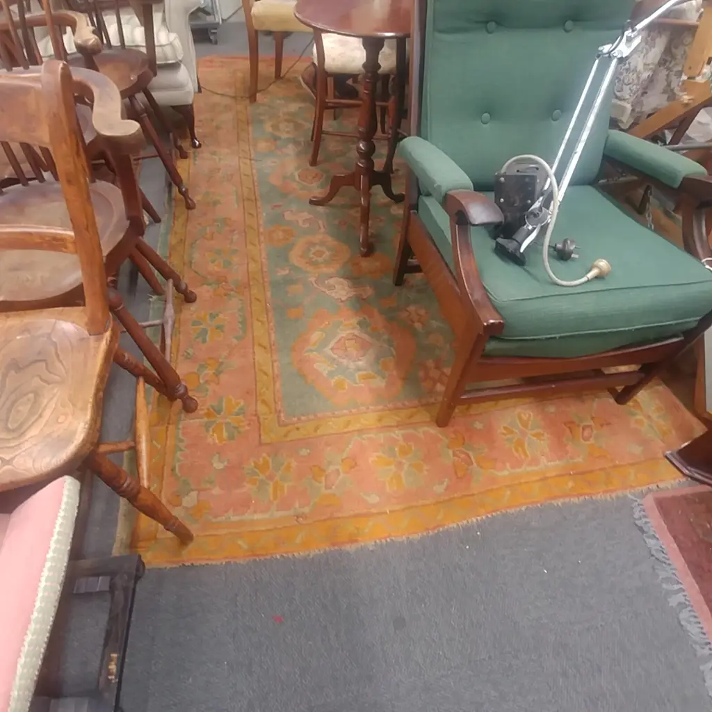 LARGE 30S CARPET A/F Image 1++