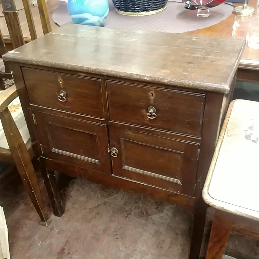 19THC OAK  CUPBOARD Image 1++