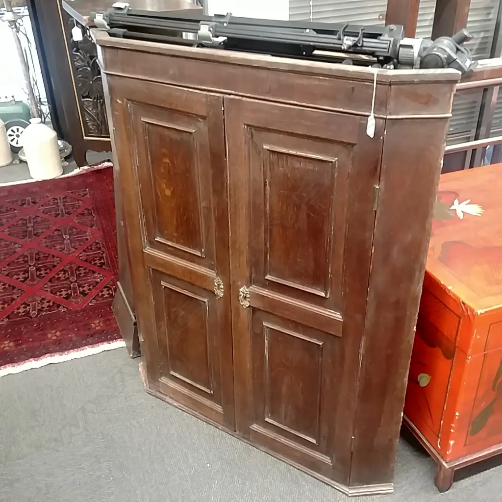 OAK 19THC CORNER CUPBOARD Image 1++
