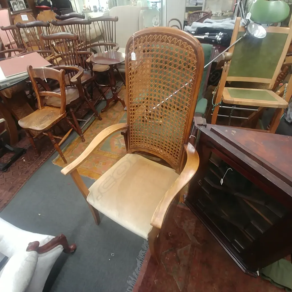 DUTCH HIGHBACKED ARMCHAIR Image 1++