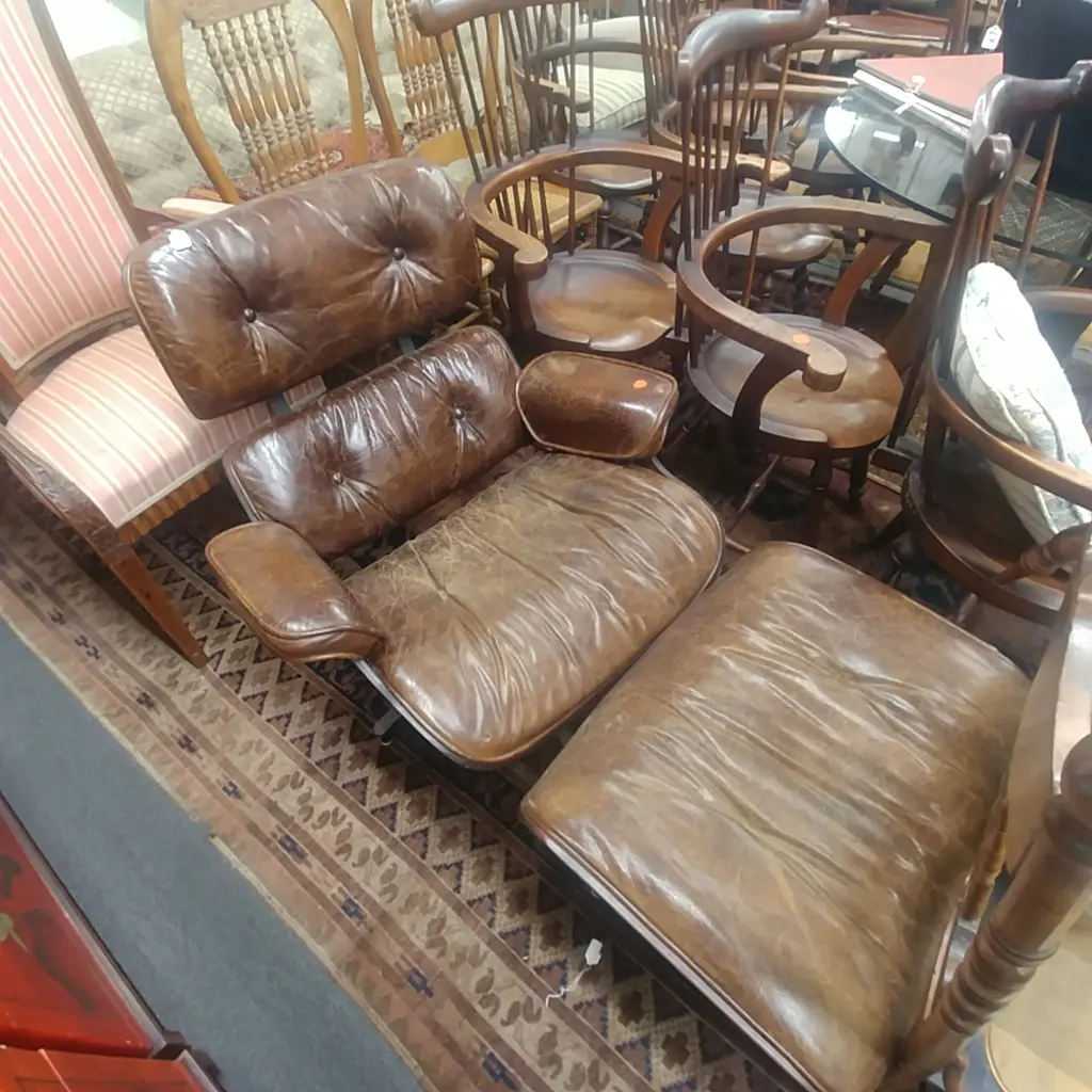 EAMES COPY 670 BROWN LEATHER ARMCHAIR+OTTOMAN Image 1++