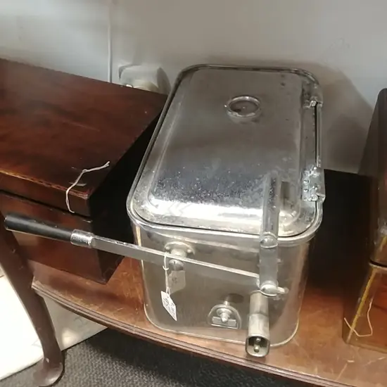 DENTAL STERILISER