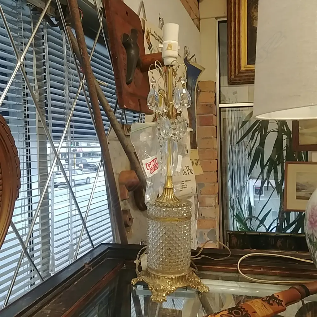 GLASS TABLE LAMP Image 1++