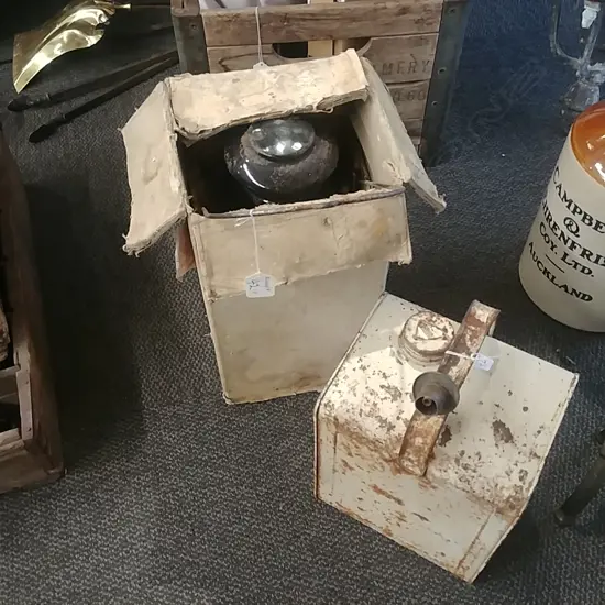 KERO LAMP+JERRY CAN