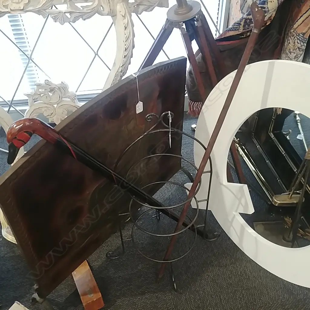 IRON PLATE RACK & TWO WALKING STICKS Image 1++