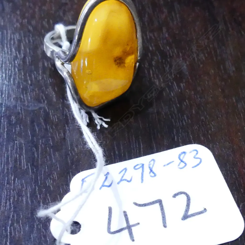 AMBER & SILVER RING Image 1++