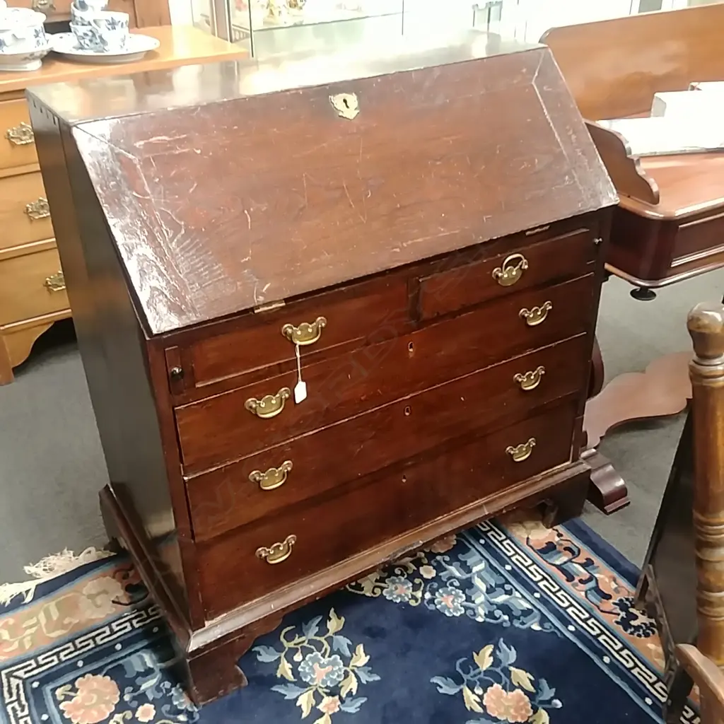 OAK DROP FRONT BUREAU  Image 1++