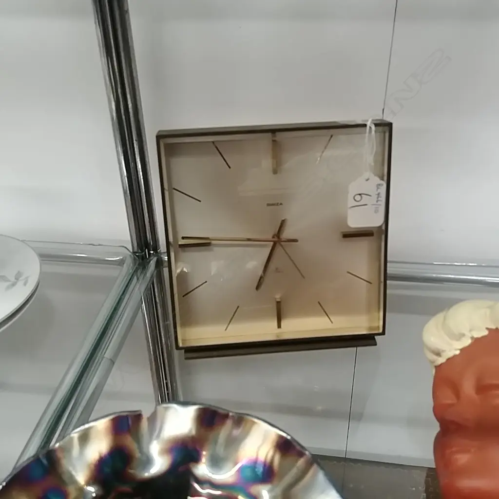 SWIZZA MANTLE CLOCK Image 1++