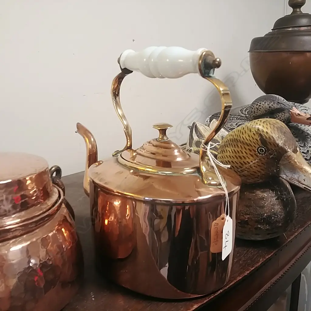 COPPER KETTLE Image 1++