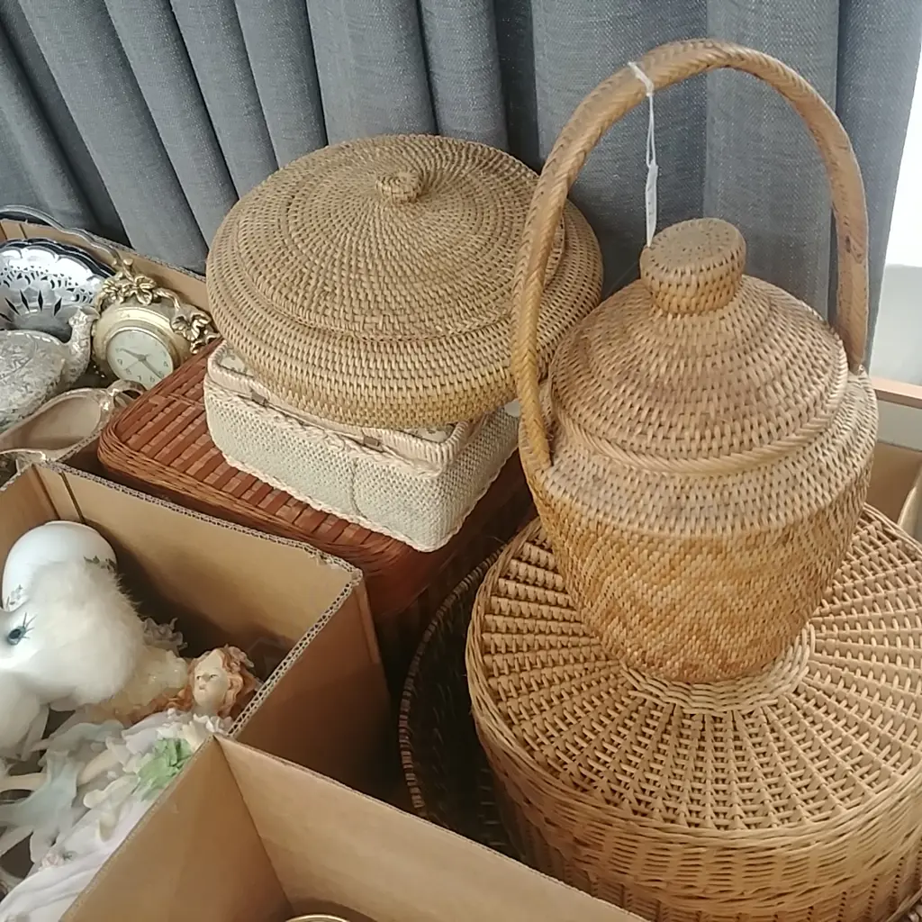 ASST CANE BASKETS Image 1++