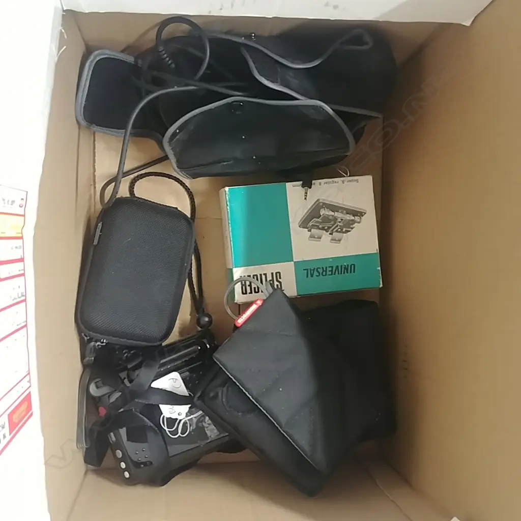 4 ASSRTD CAMERAS + BINOCULARS + FILM SPLICER Image 1++