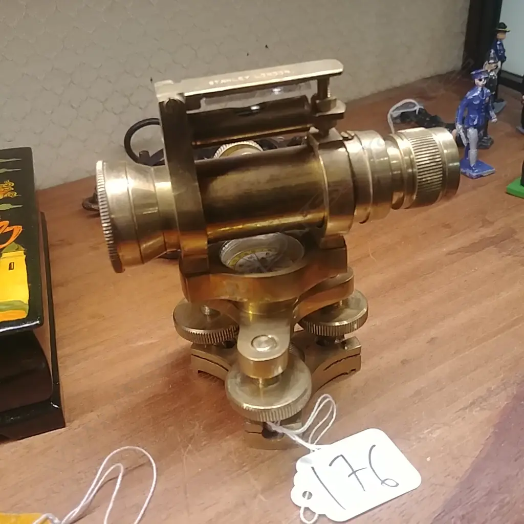 STANLEY BRASS LEVEL/SIGHT Image 1++