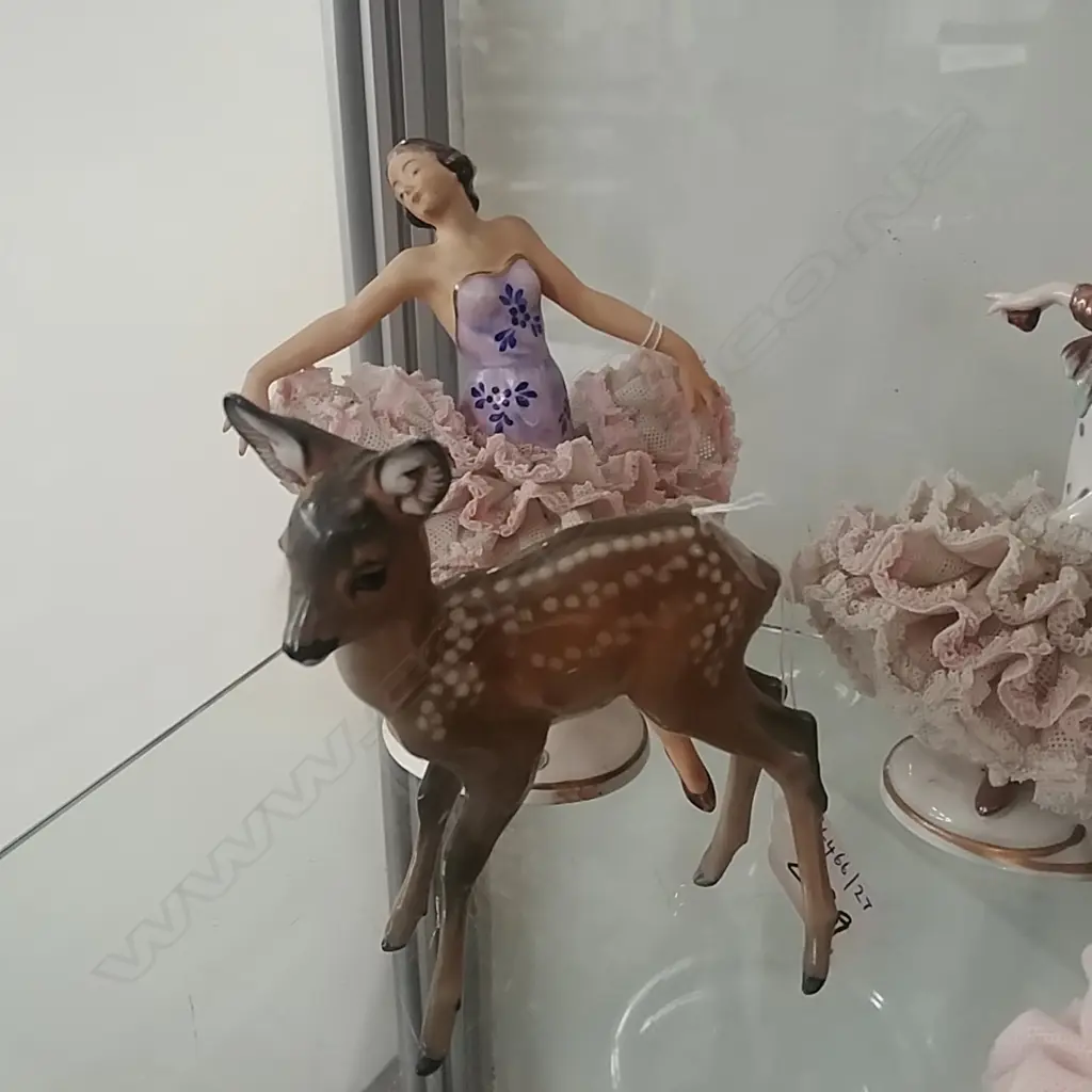 CONT FIG & DEER ORN Image 1++